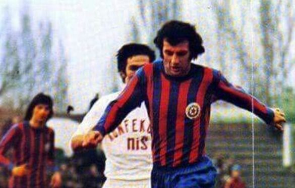 HAJDUKOV VELIKAN JURICA JERKOVIĆ: Mnogi smatraju da mu se Hajduk imperativno mora odužiti  tako da zauvijek umirovi dres s brojem 10