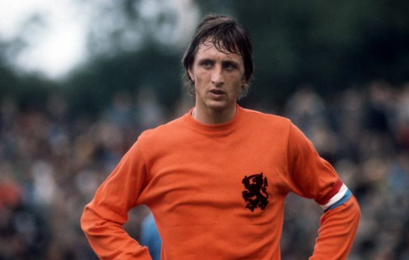 JOHAN CRUYFF OTAC SUVREMENOG  NOGOMETA:  Ivić je rekao: ”Uz njega je svaki igrač 50 posto bolji„