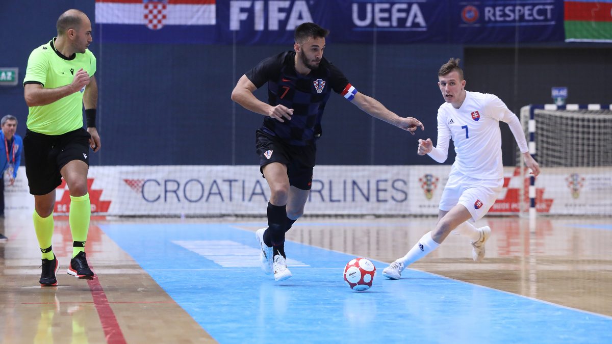 SJAJNO, HRVATSKA BLIZU SVJETSKOG PRVENSTVA: Razbijen tvrd slovački orah