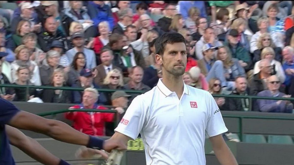 NOVAK ĐOKOVIĆ UPOZORAVA: “Australian Open se mora odgoditi ako će biti opasan po zdravlje igrača!”