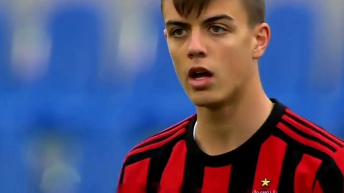 ČUDO NEVIĐENO: Treća generacija Maldinija zaigrala za Milan
