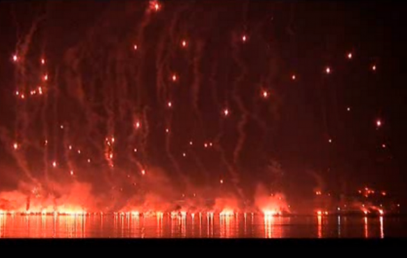 (VIDEO) PODSJETIMO SE SPEKTAKULARNE PROSLAVE STOGODIŠNJICE HAJDUKA: Ori i gori