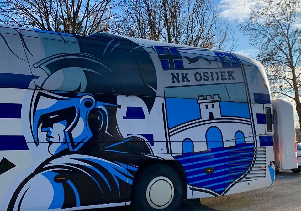 KAKO OBJASNITI NAVIJAČIMA: Igrači Osijeka tvrde da nisu oni tražili novac od države nego klub!