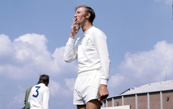 (VIDEO) UMRO JACKIE CHARLTON:  Svjetski prvak, legenda Leedsa i miljenik Iraca